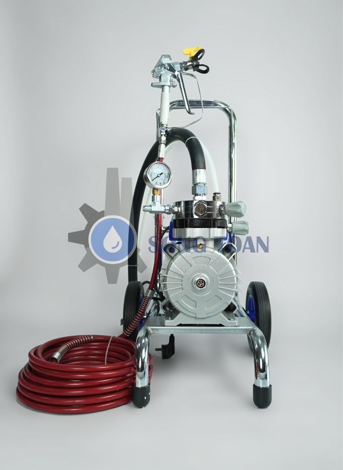 máy phun sơn nước tường nhà